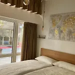I Della 2 * 밀라노